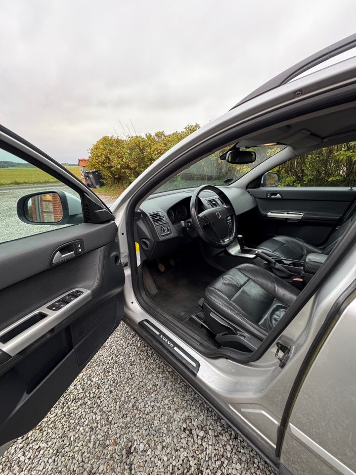 Volvo V50 2,5 T5 Momentum 5d