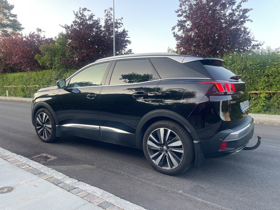 Peugeot 3008 1,6 Hybrid4 GT Line EAT8 5d