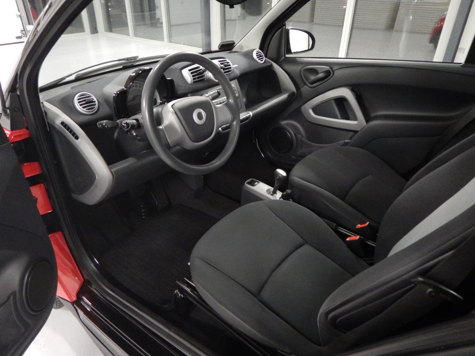 Smart Fortwo Coupé 0,8 CDi Passion aut. 3d