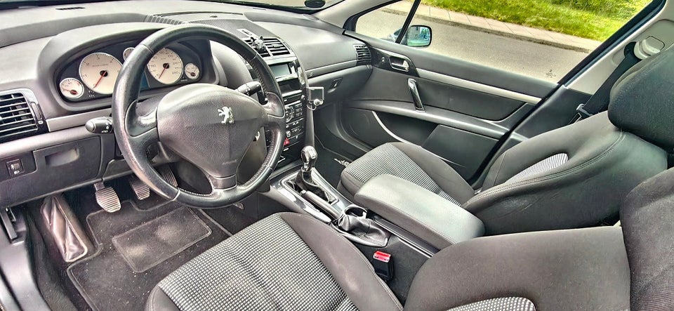 Peugeot 407 1,6 HDi Performance SW 5d