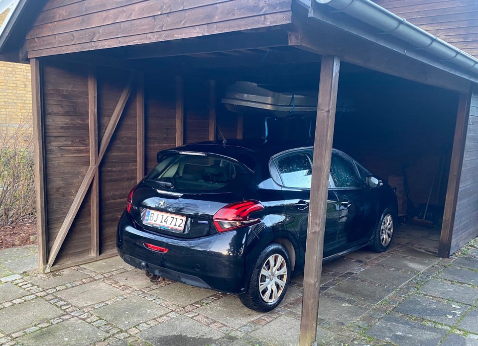 Peugeot 208 1,6 BlueHDi 100 Active 5d