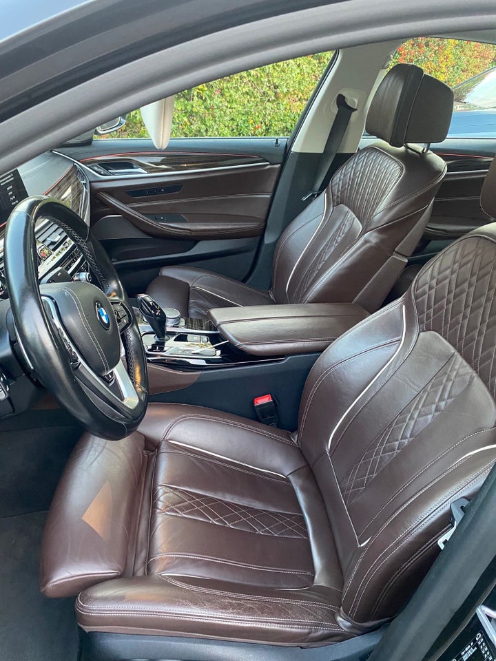 BMW 530d 3,0 Luxury Line aut. 4d