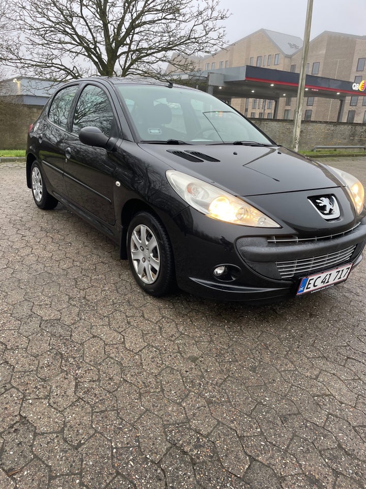 Peugeot 206+ 1,4 Comfort 5d