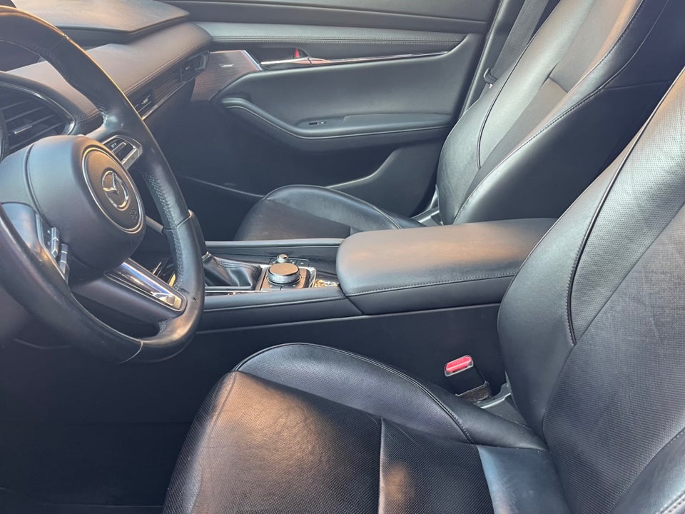 Mazda 3 2,0 SkyActiv-X 180 100th Anniversary aut. AWD 5d