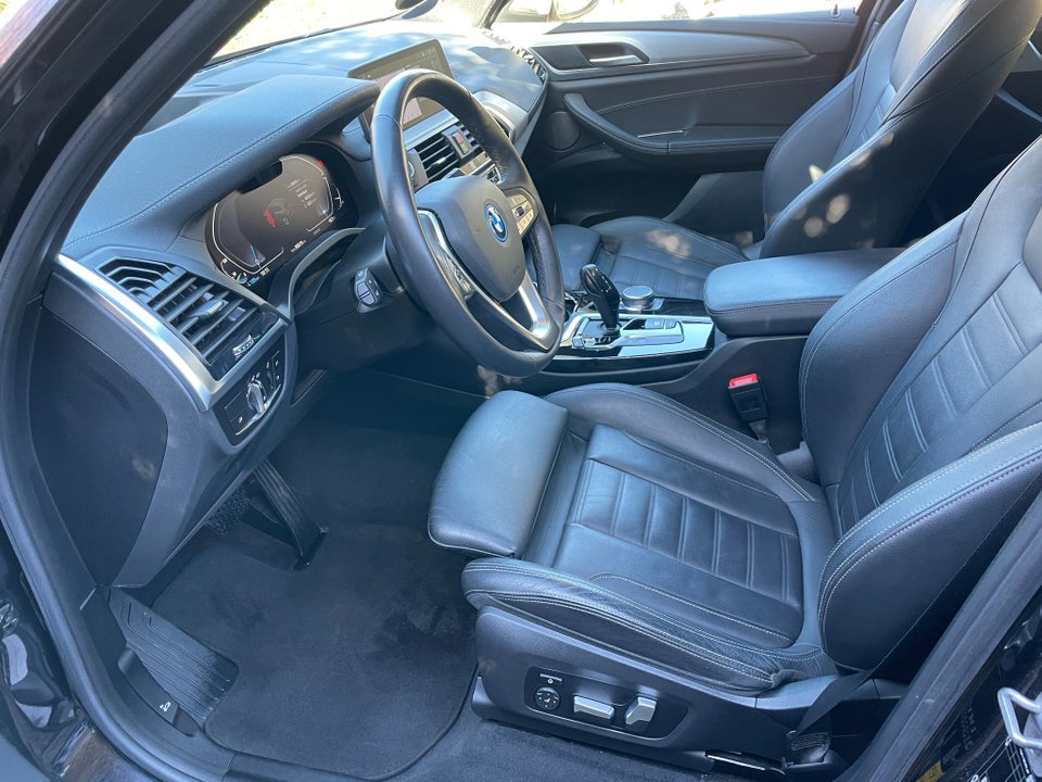 BMW iX3 Charged Impressive 5d