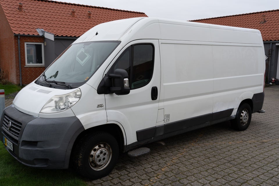 Fiat Ducato 33 2,3 JTD 120 Kassevogn L3H2 5d