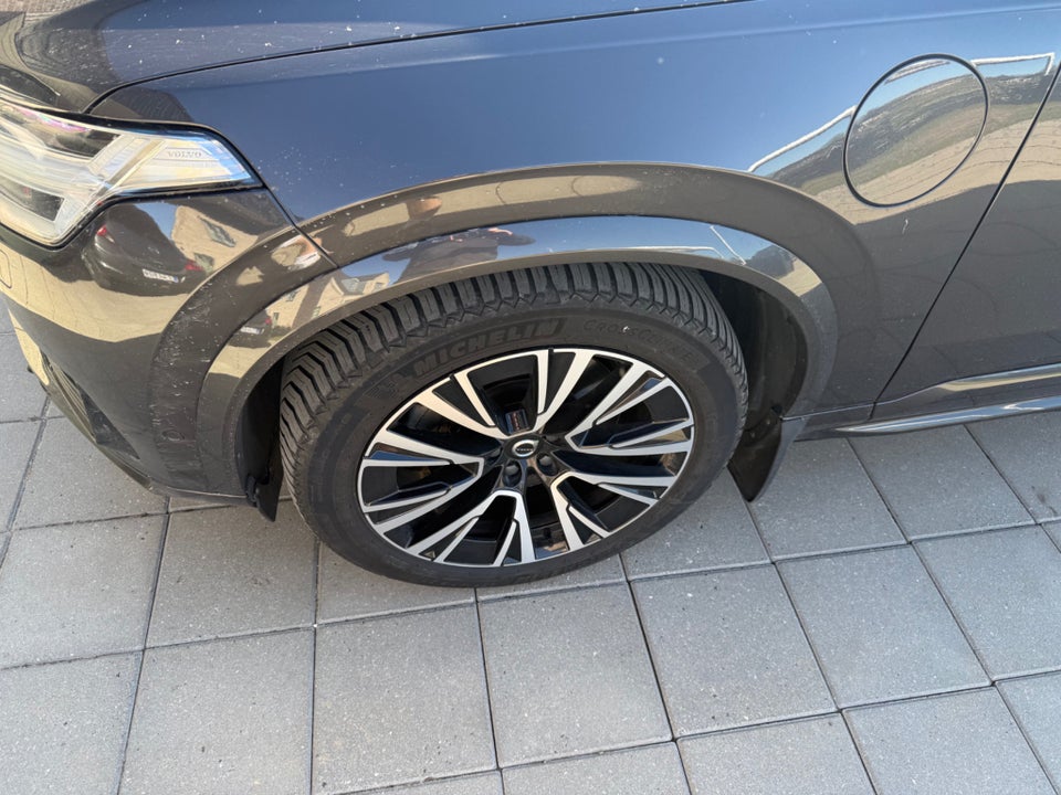 Volvo XC90 2,0 T8 ReCharge Ultimate Dark aut. AWD 7prs 5d