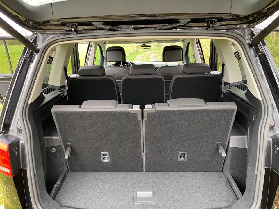 VW Touran 1,5 TSi 150 Highline DSG 7prs 5d