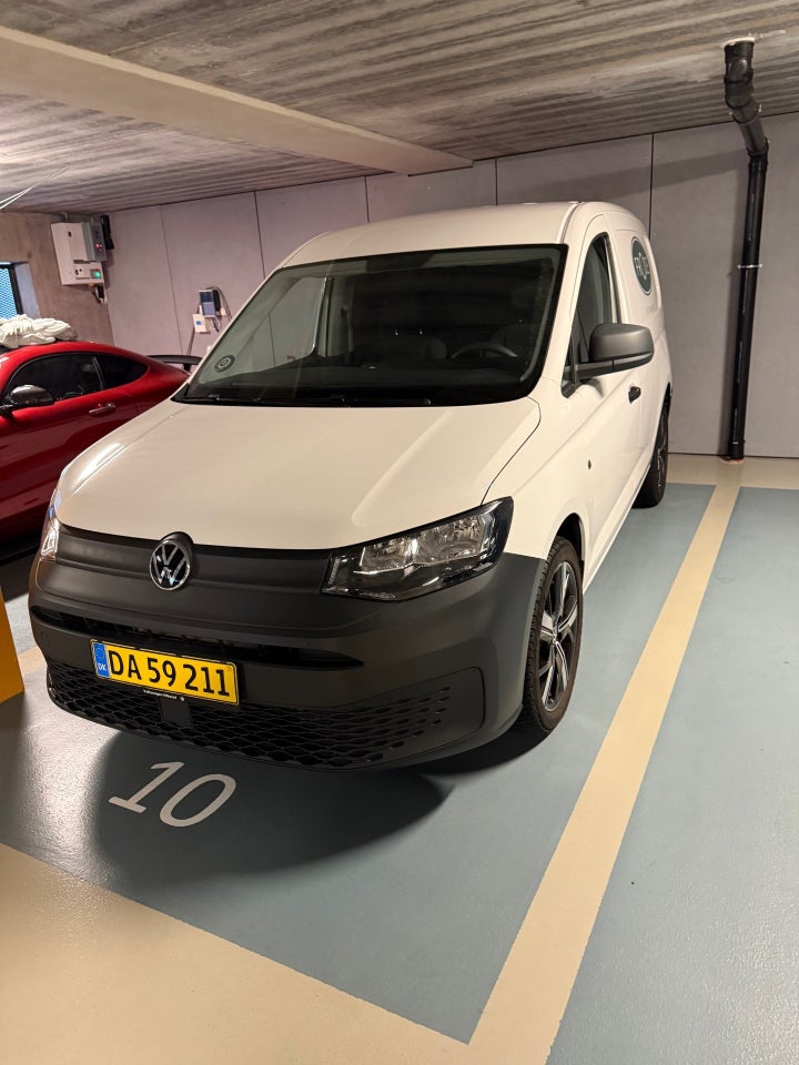 VW Caddy 2,0 TDi 102 Cargo