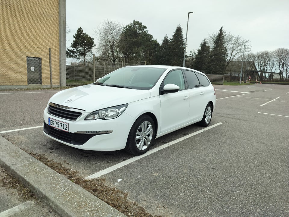 Peugeot 308 1,6 BlueHDi 120 Active SW 5d