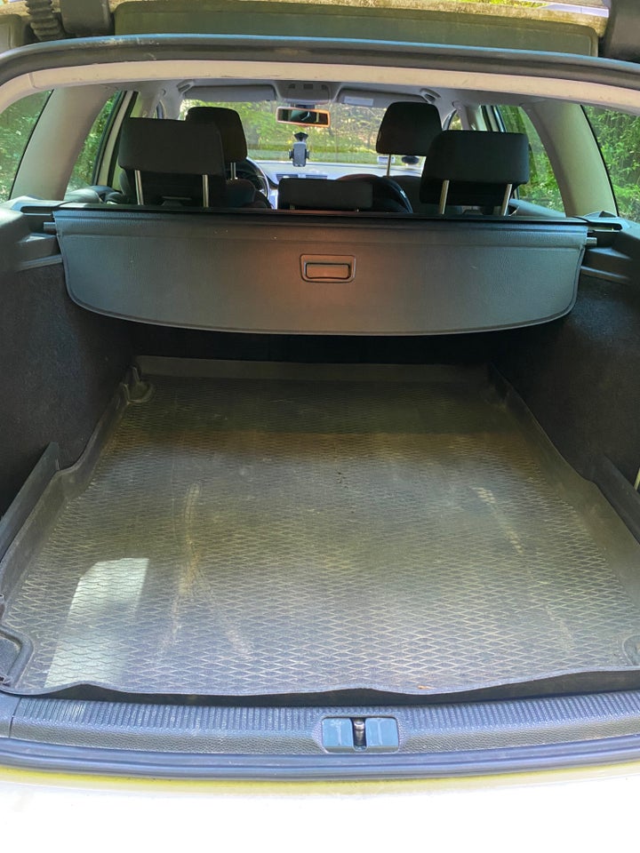 VW Passat 1,8 TSi 160 Sportline Variant 5d