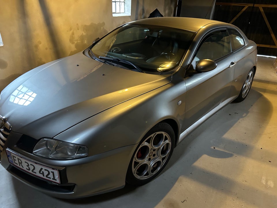 Alfa Romeo GT 3,2 V6 24V 3d
