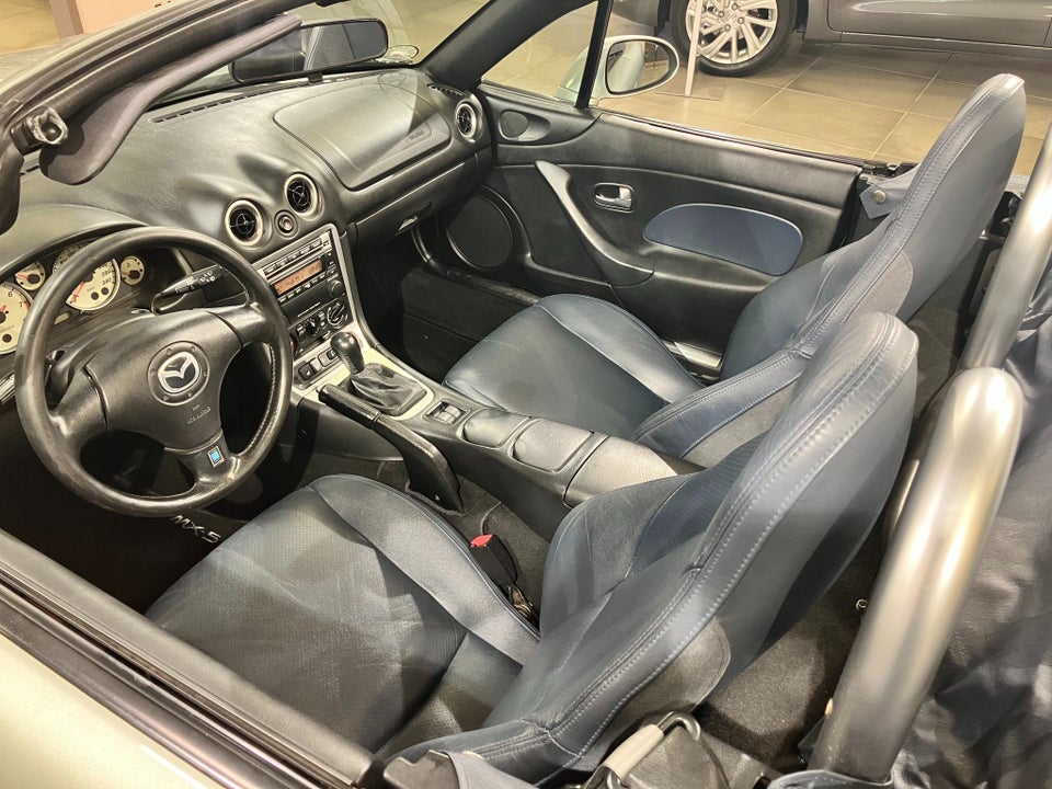 Mazda MX-5 1,8i  2d