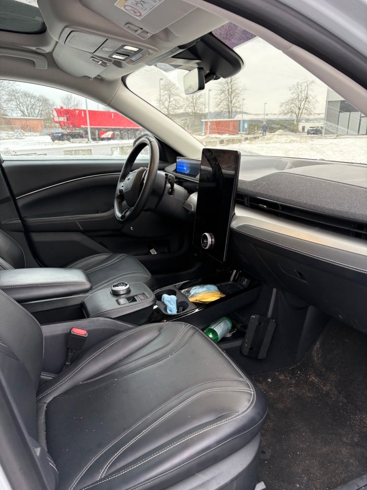 Ford Mustang Mach-E 88 Premium Extended Range 5d