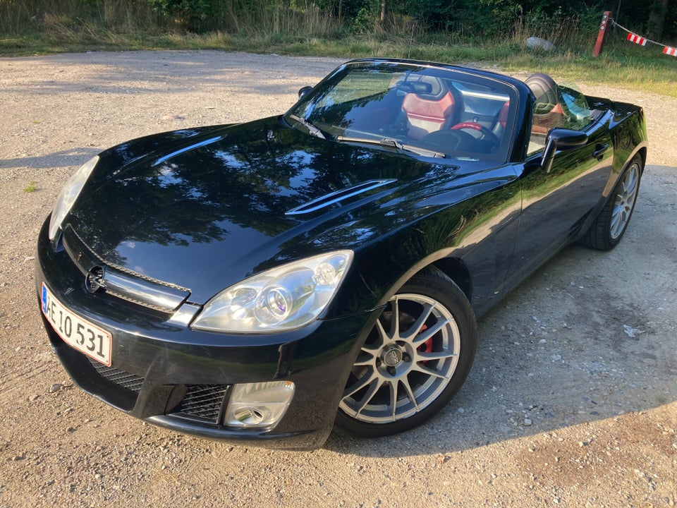 Opel GT 2,0 Turbo Cabriolet 2d