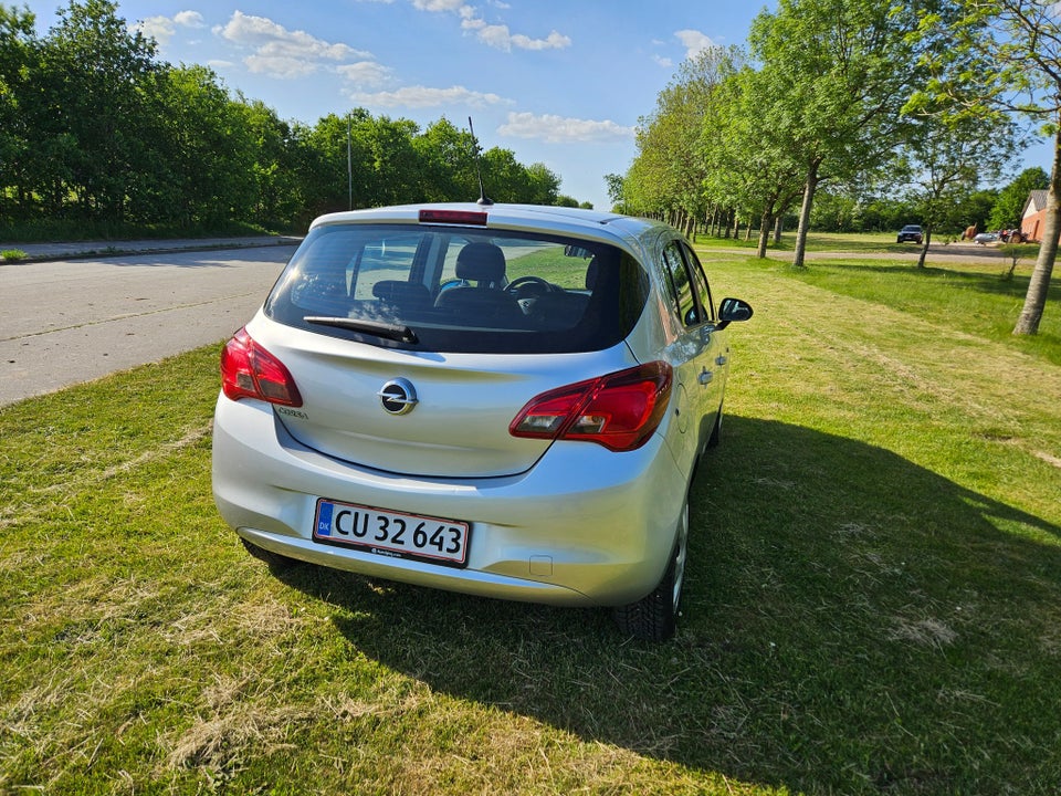 Opel Corsa 1,4 16V Excite 5d