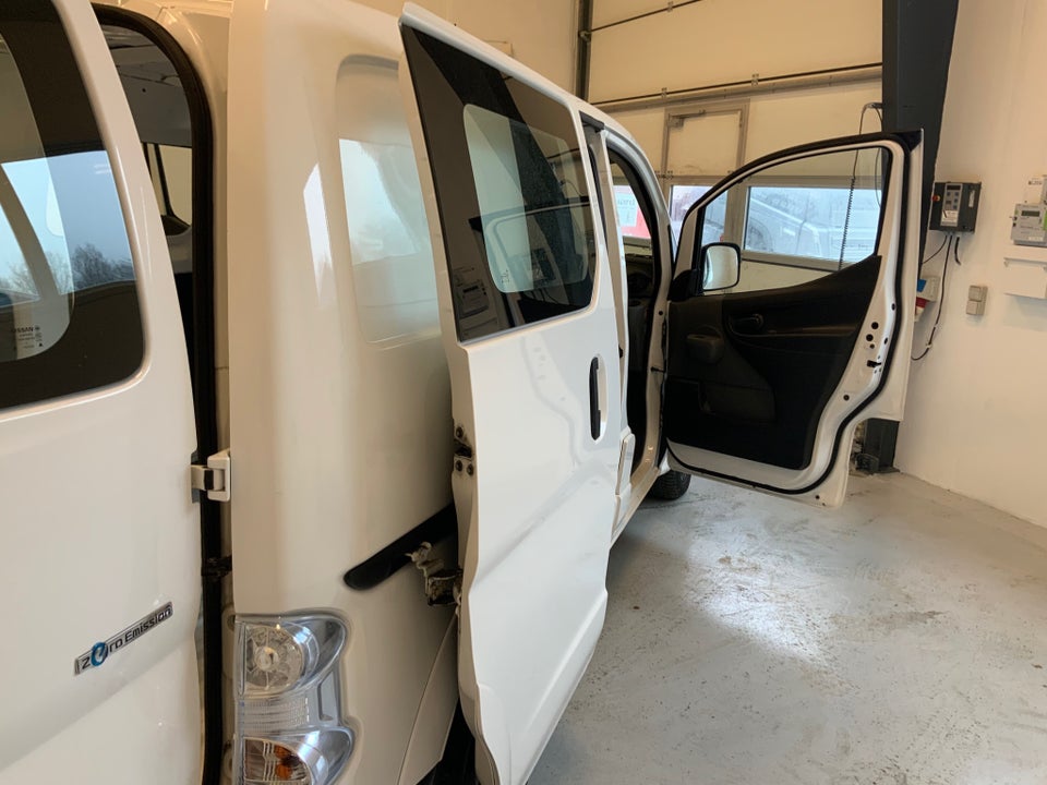Nissan e-NV200 Comfort+ Van 5d