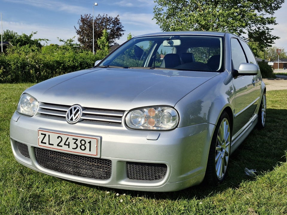 VW Golf IV 3,2 R32 DSG 4Motion 3d