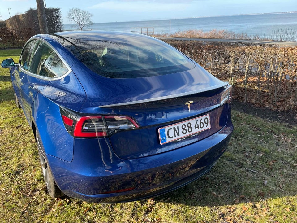 Tesla Model 3 Performance AWD 4d