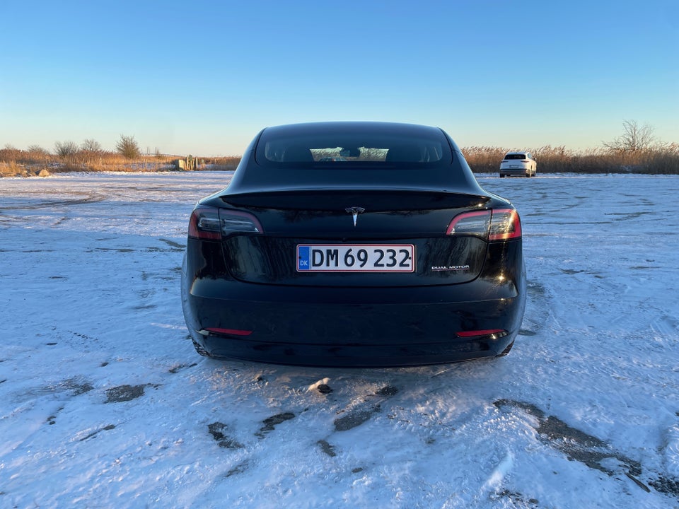 Tesla Model 3 Performance AWD 4d