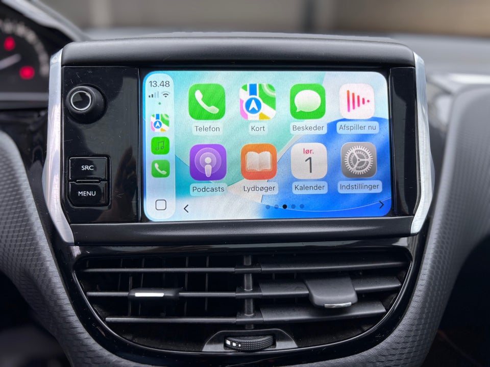 Peugeot 208 1,2 PureTech 82 Selection Sky 5d