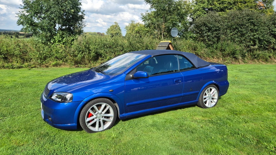 Opel Astra 2,0 Turbo Cabriolet 2d