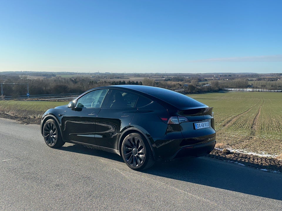 Tesla Model Y RWD 5d