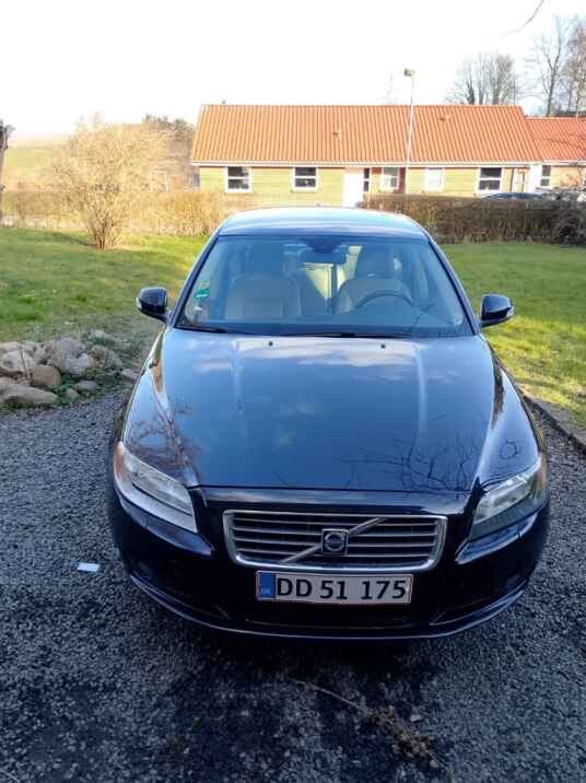 Volvo S80 2,5 T aut. 4d