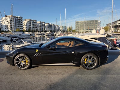 Ferrari California 4,3 2+ 2d