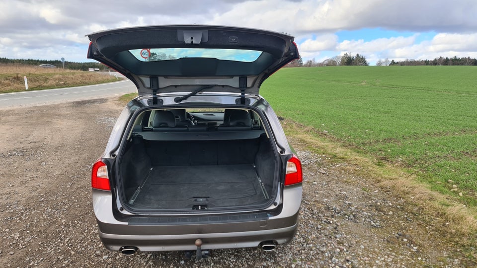 Volvo V70 3,0 T6 aut. AWD 5d