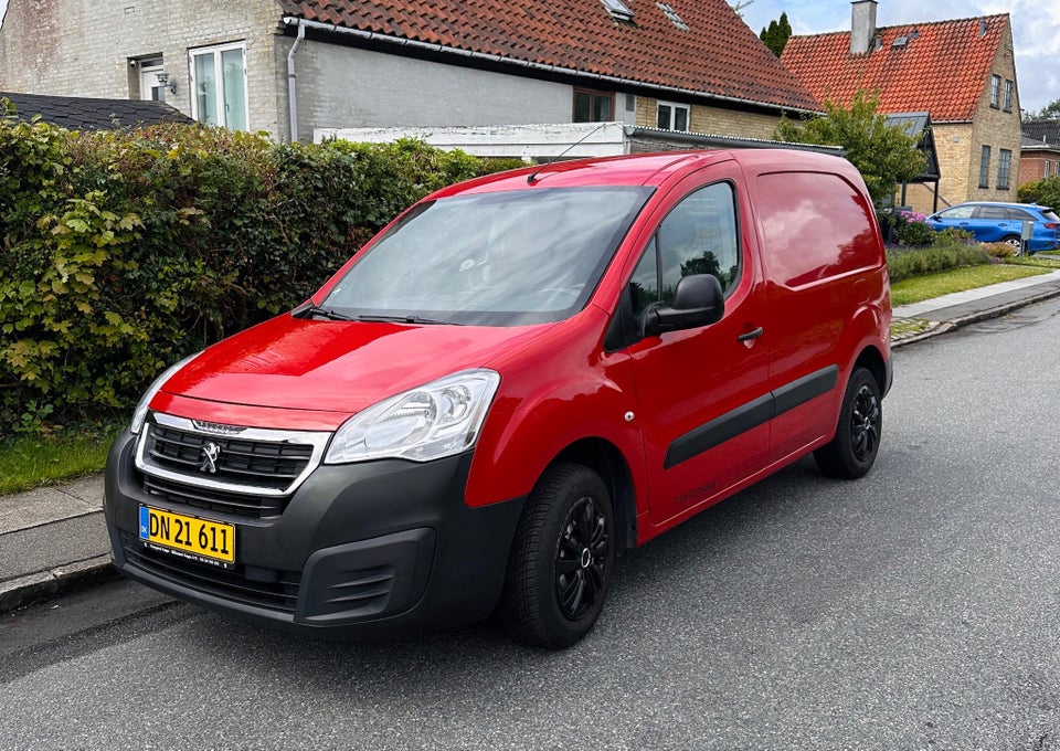 Peugeot Partner 1,6 BlueHDi 100 L1 Flex Van 5d