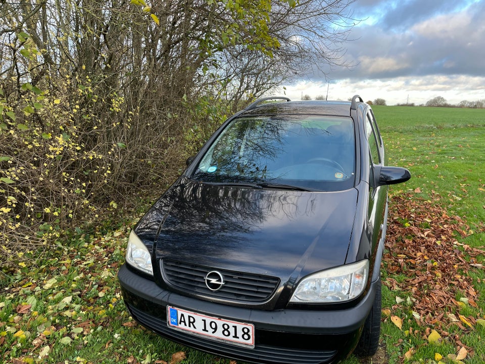 Opel Zafira 1,8 16V Elegance aut. 7prs 5d