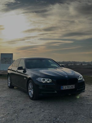 BMW 530d 3,0 aut. Diesel aut. Automatgear modelår 2015 km 202000 Grå ABS airbag service ok full, Aft