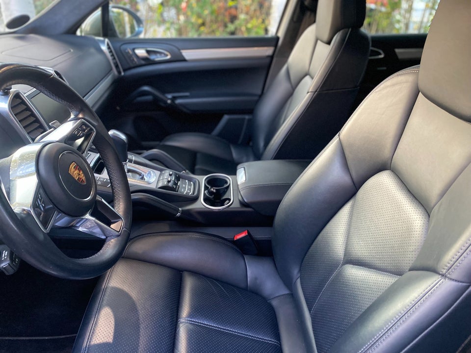 Porsche Cayenne Turbo 4,8 Tiptr. 5d