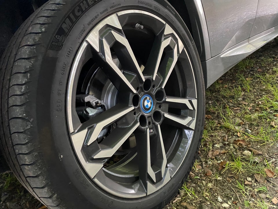 BMW iX2 eDrive20 M-Sport 5d