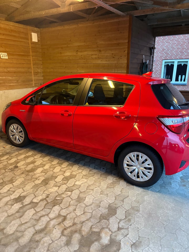 Toyota Yaris 1,5 Hybrid H2 e-CVT 5d