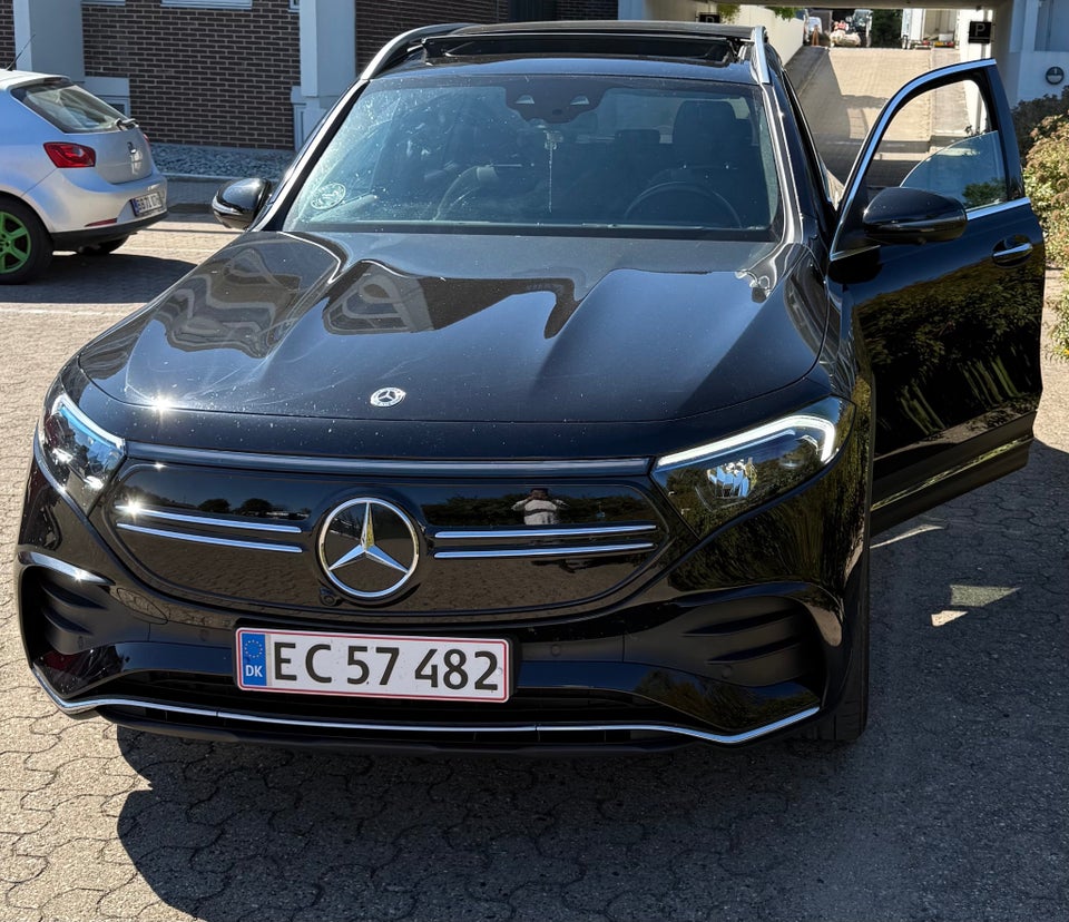 Mercedes EQB250+ AMG Premium 5d