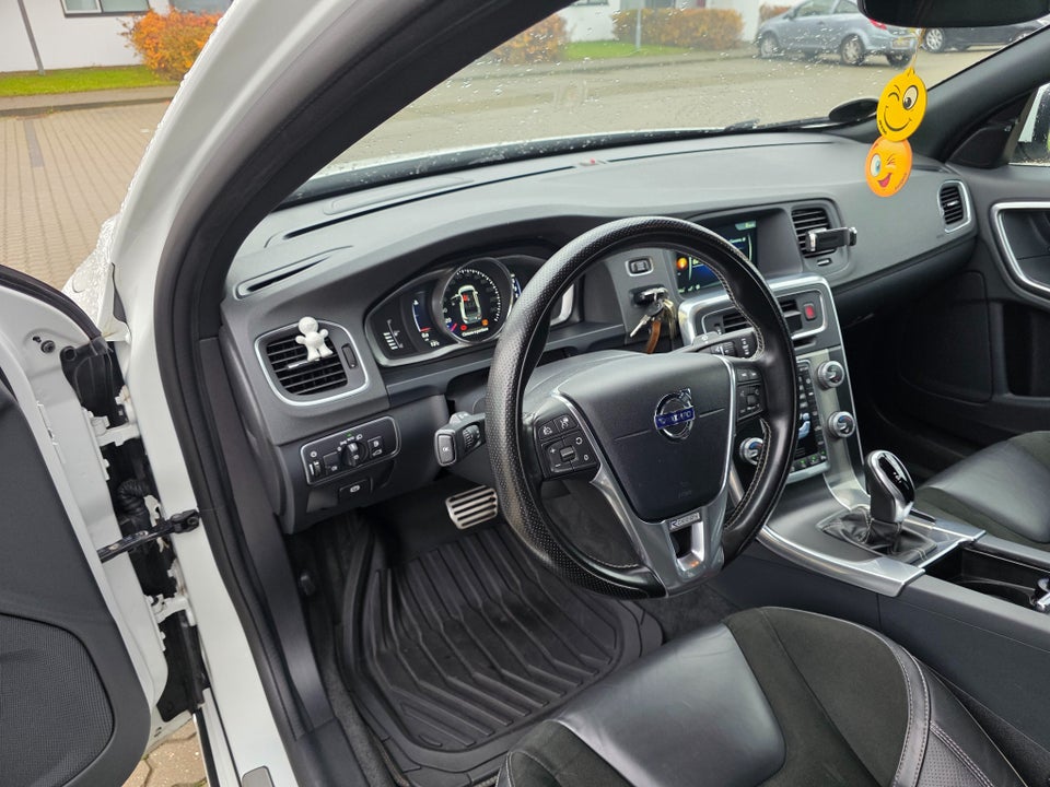 Volvo S60 2,0 D4 190 R-Design aut. 4d