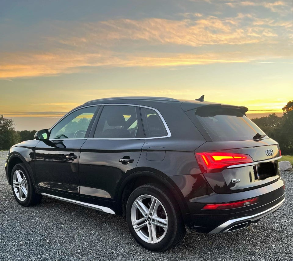 Audi Q5 50 TFSi e S-line quattro S-tr. 5d