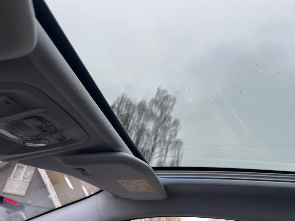 Peugeot 208 1,2 VTi 82 Chili Sky+ 5d