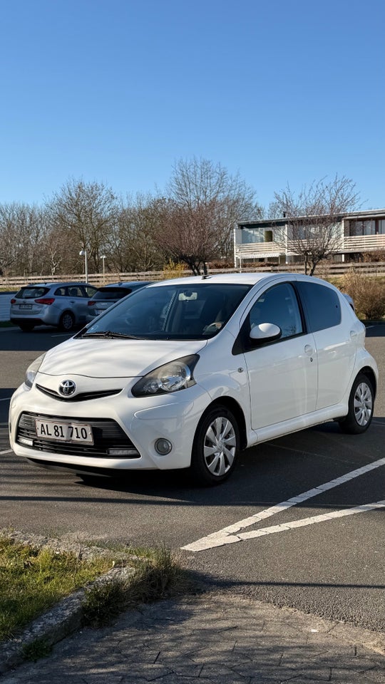 Toyota Aygo 1,0 VVT-i T1 5d