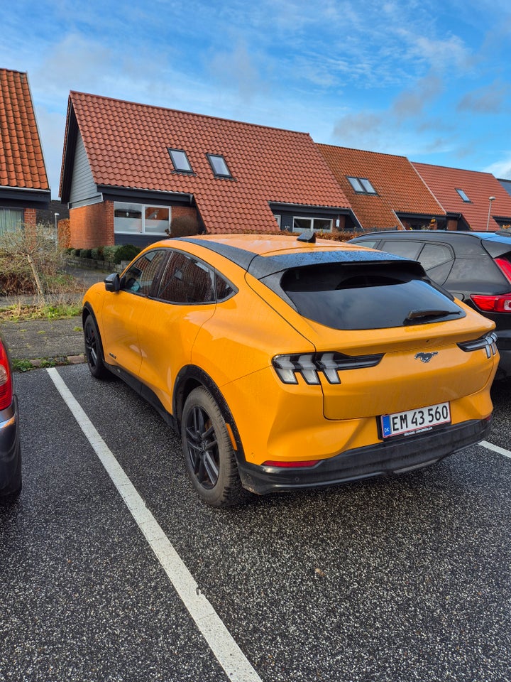 Ford Mustang Mach-E 98 Premium Extended Range 5d