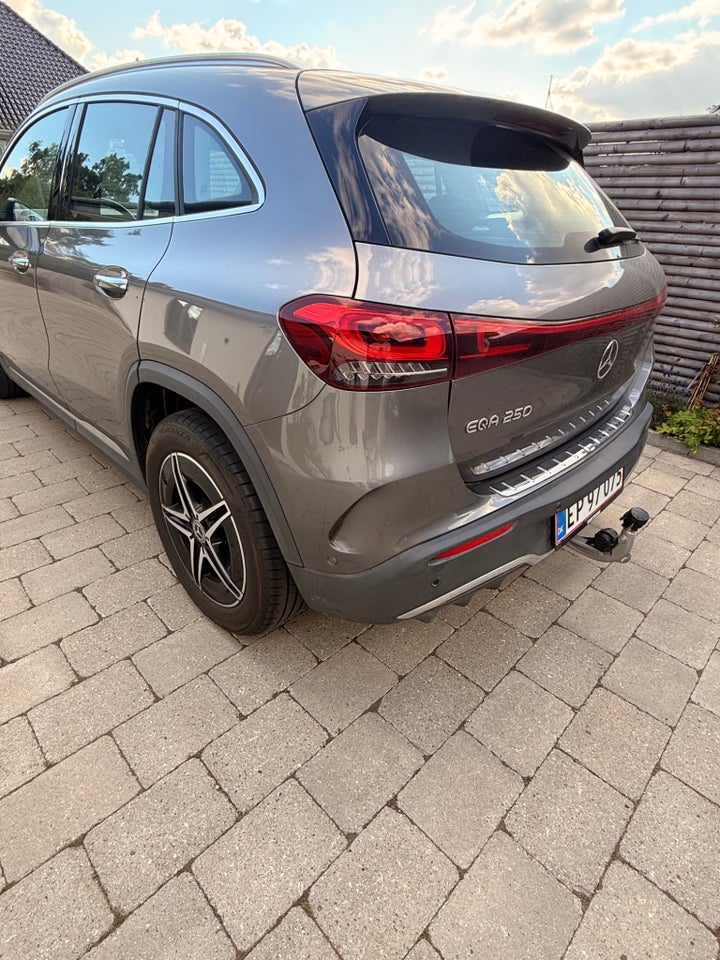 Mercedes EQA250 AMG Line 5d