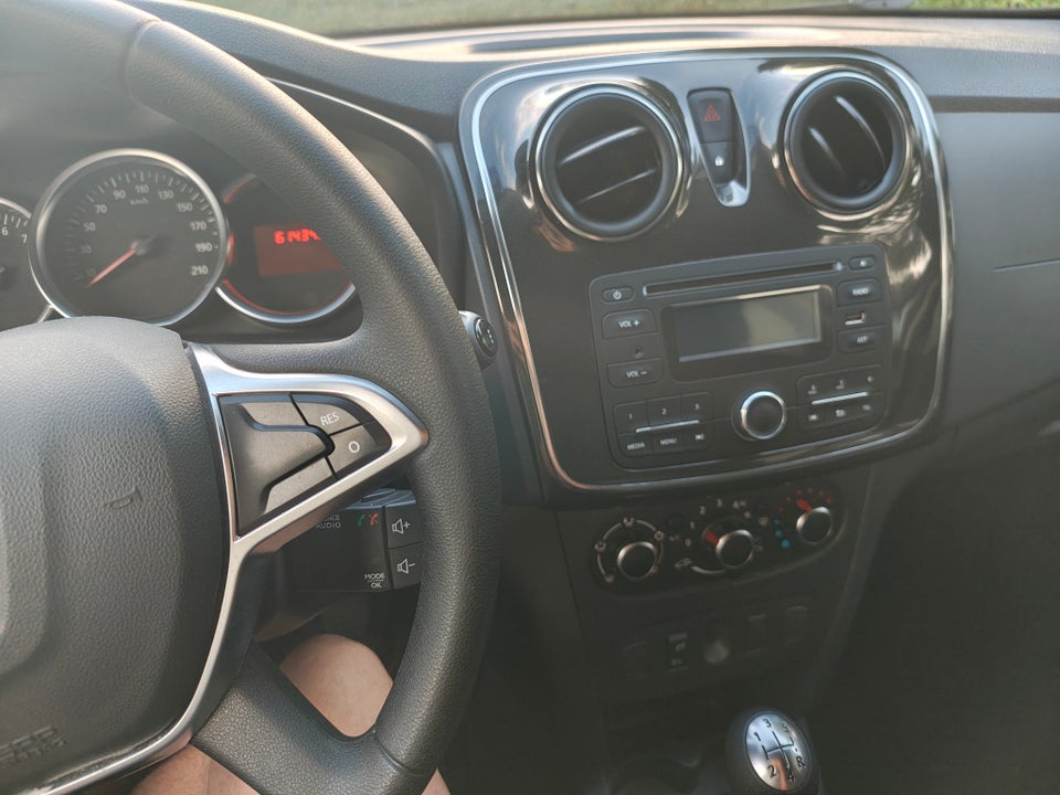 Dacia Logan 0,9 TCe 90 Streetway MCV 5d