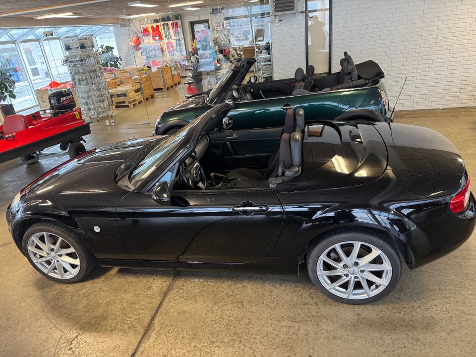 Mazda MX-5 1,8 Roadster 2d