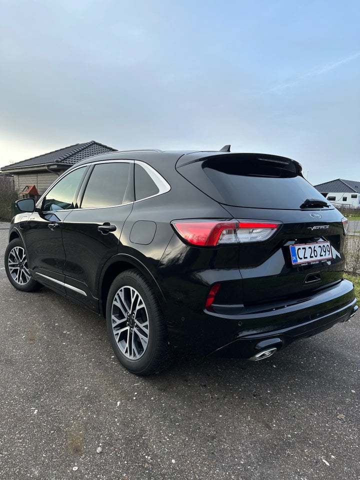 Ford Kuga 2,5 PHEV Vignale CVT 5d