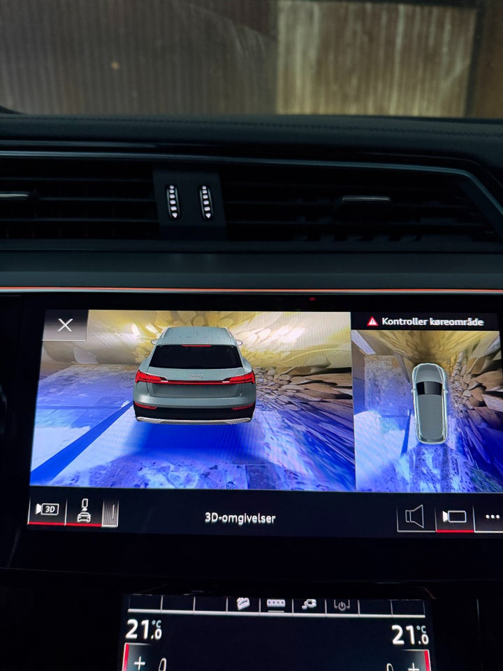 Audi e-tron 55 Advanced quattro 5d