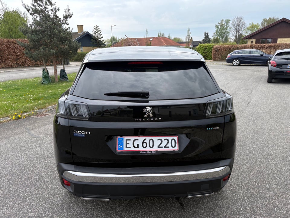 Peugeot 3008 1,6 Hybrid Allure Pack Limited EAT8 5d