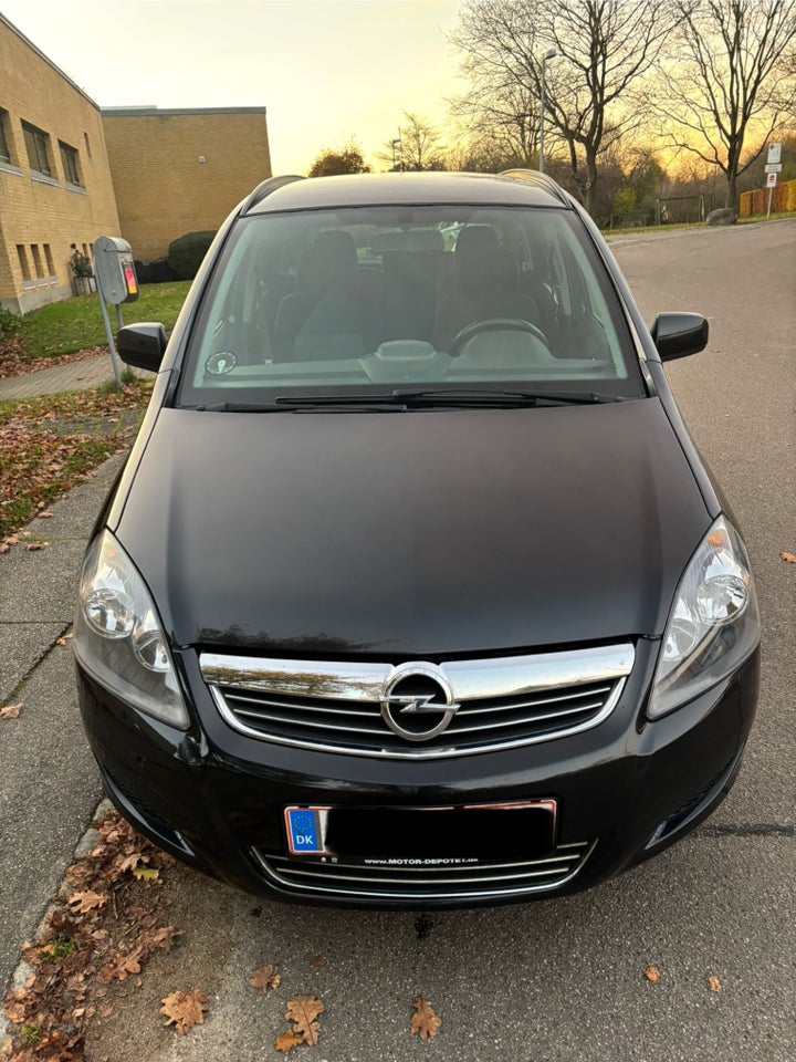 Opel Zafira 1,8 16V Classic 7prs 5d