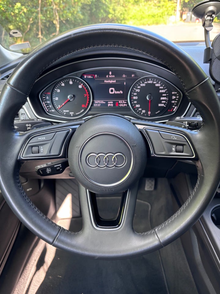 Audi A4 40 TFSi Sport Prestige Tour Avant S-tr. 5d
